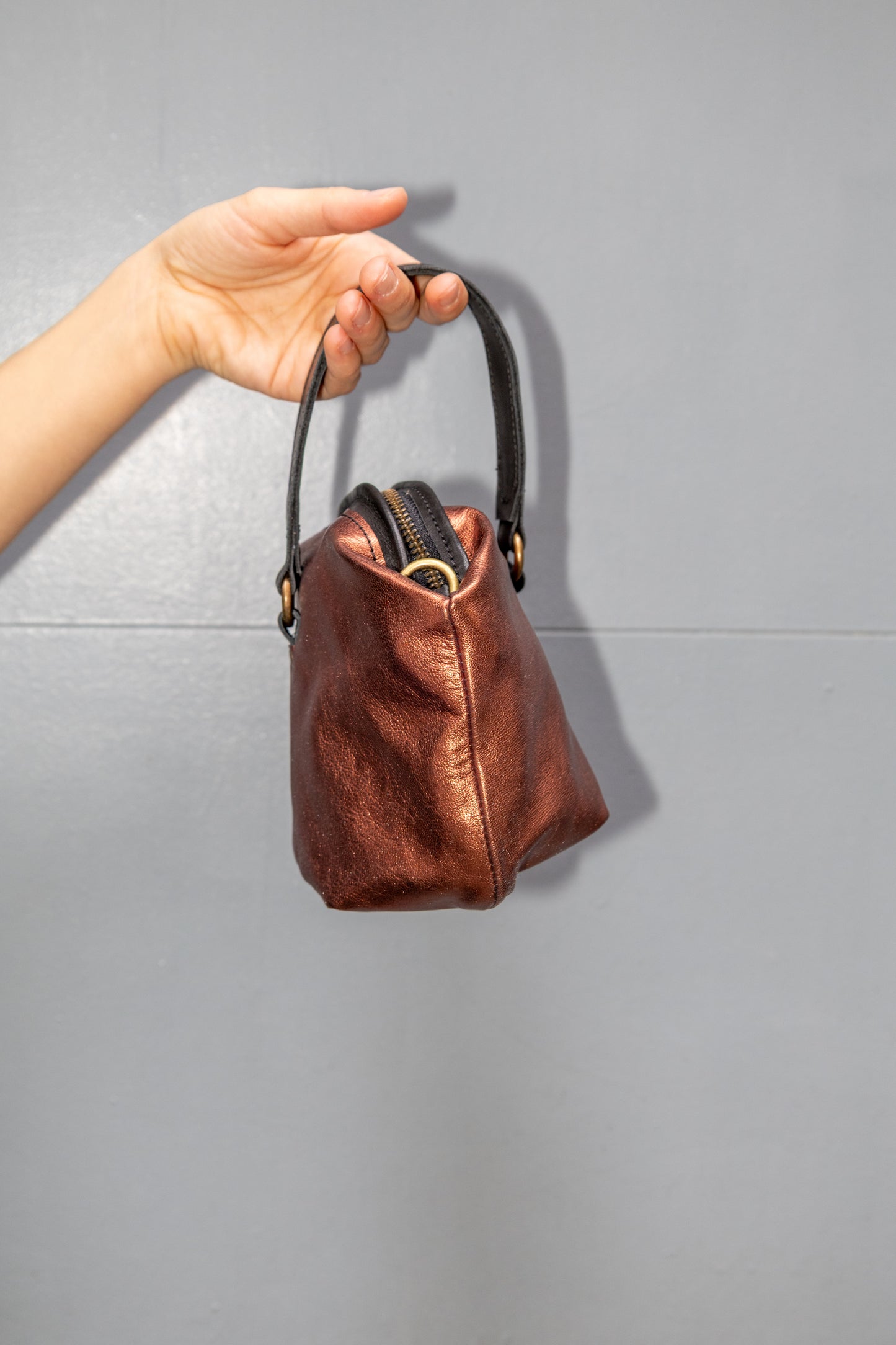 AMY  |  Bolso de mano  (CO)