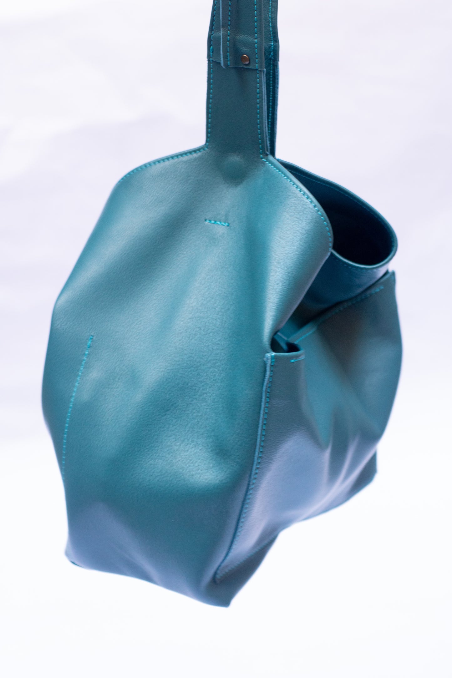 UMA | Handbag (VP)