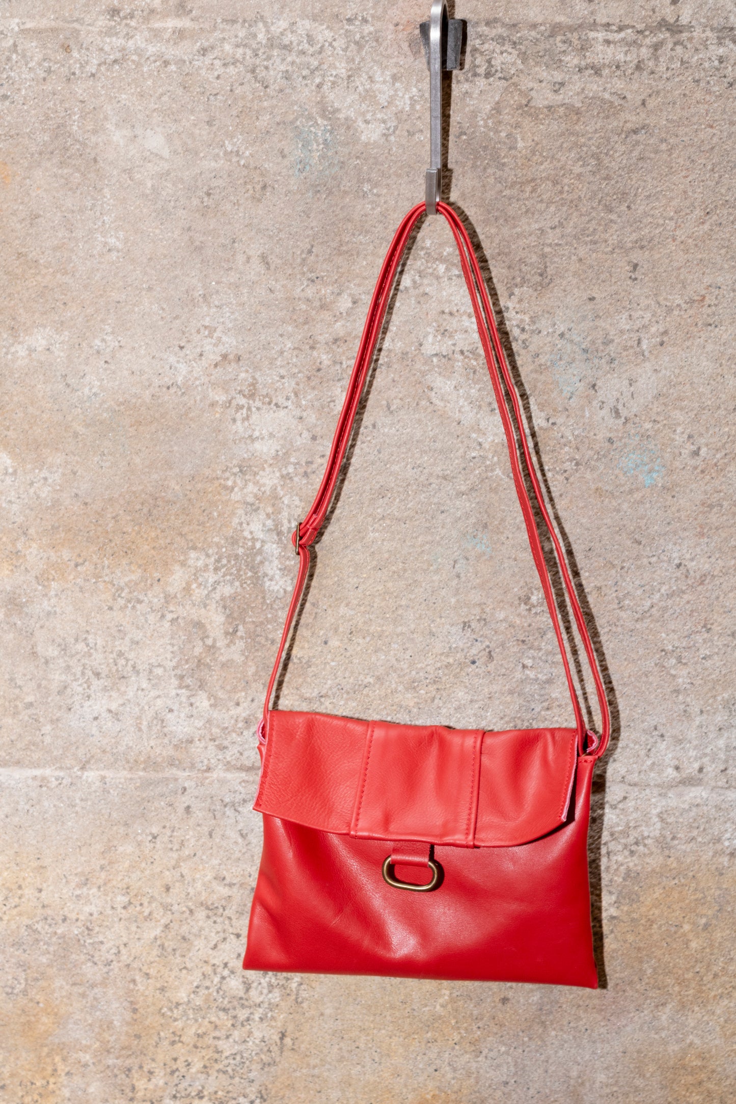 LEONOR  |  Bolso de hombro  (R)